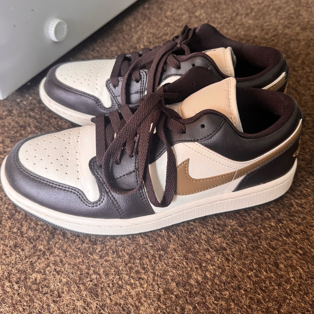 Women’s Air Jordan 1 Low